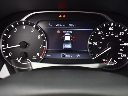 Certified 2025 Nissan Frontier SV image 8