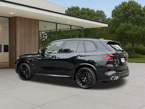 New 2026 BMW X5 M60i image 10