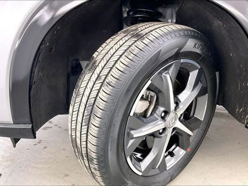 Certified 2025 Honda HR-V EX-L image 34