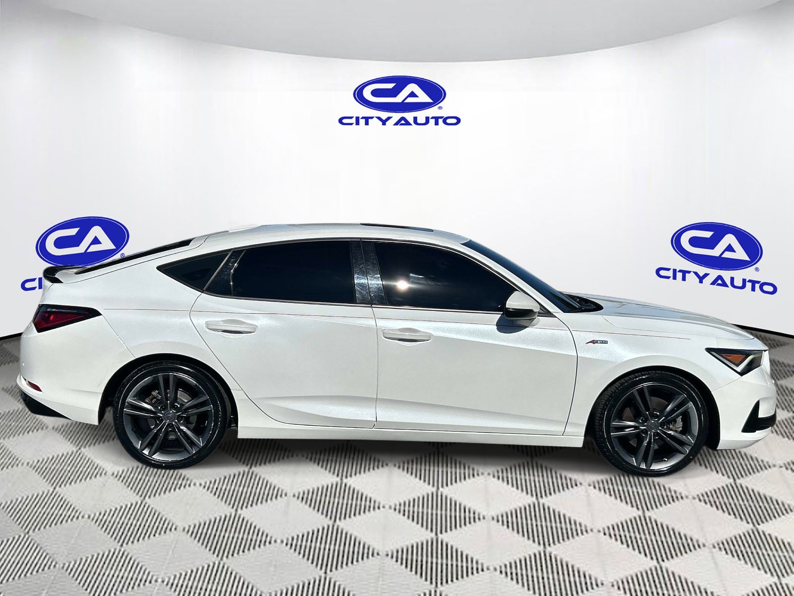 Used 2023 Acura Integra A-Spec w/ Technology Package FWD image 2