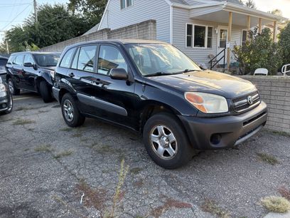 Used 2005 Toyota RAV4 4WD