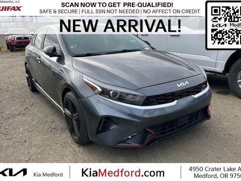 Used 2022 Kia Forte GT-Line w/ GT-Line Technology Package FWD image 1