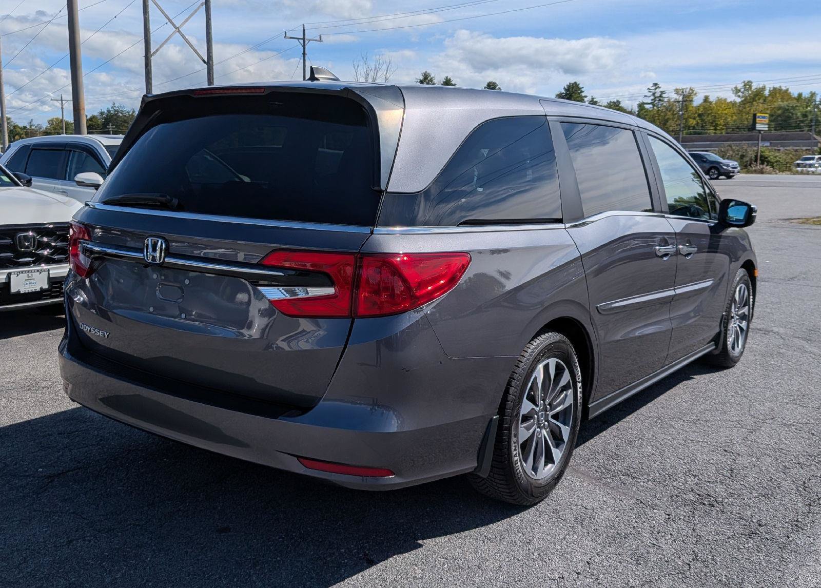Used 2023 Honda Odyssey EX-L image 7