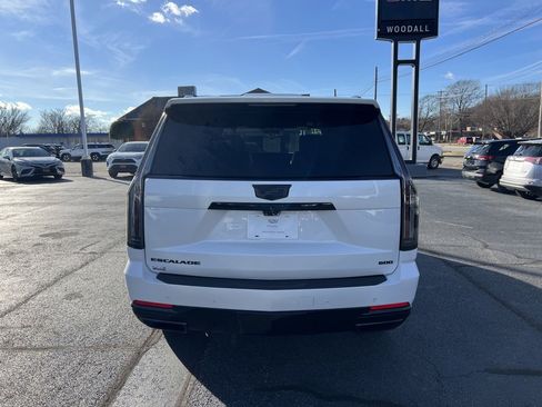 Certified 2025 Cadillac Escalade Sport Platinum image 6