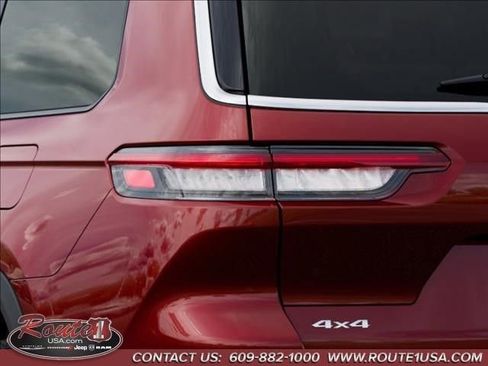 New 2026 Jeep Grand Cherokee L Laredo AWD/4WD image 10