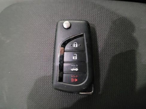 Used 2024 Toyota Corolla LE FWD image 32