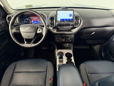 Used 2023 Ford Bronco Sport Outer Banks w/ Tech Package image 12