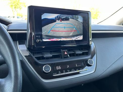 Certified 2023 Toyota Corolla LE image 25