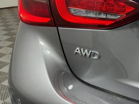 Used 2023 INFINITI Q50 Sensory AWD/4WD image 4