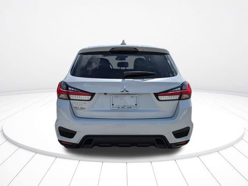 Used 2022 Mitsubishi Outlander Sport ES FWD image 5