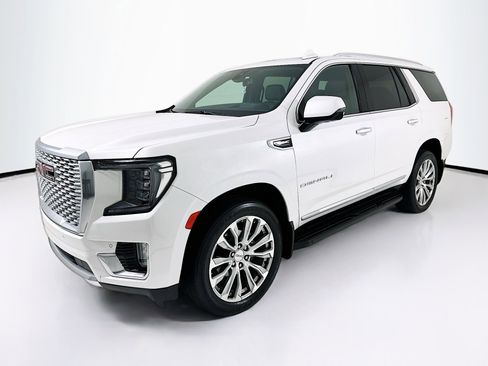 Used 2022 GMC Yukon Denali image 3