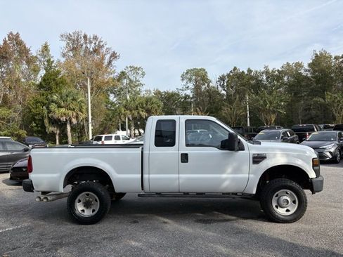 Used 2009 Ford F350 4x4 SuperCab Super Duty image 6