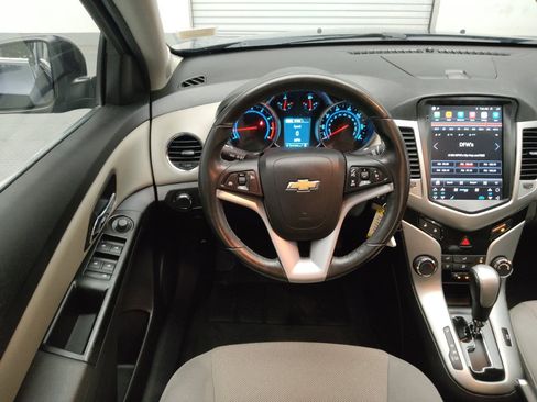 Used 2014 Chevrolet Cruze LT FWD image 22