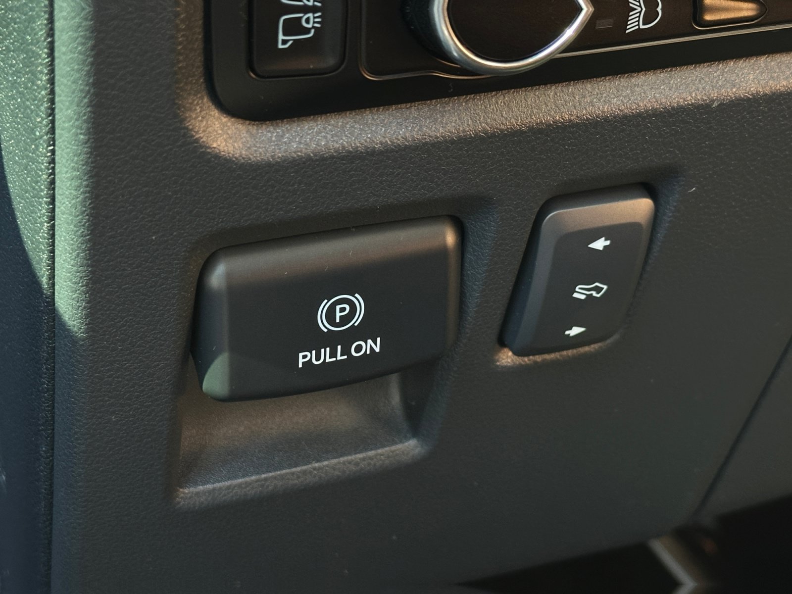Used 2023 Ford Expedition Platinum RWD image 24