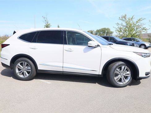 New 2026 Acura MDX SH-AWD image 7