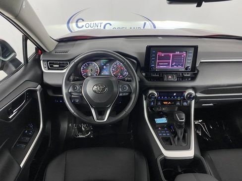 Certified 2022 Toyota RAV4 XLE Premium image 17