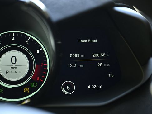 Used 2020 Aston Martin V8 Vantage Coupe RWD image 30