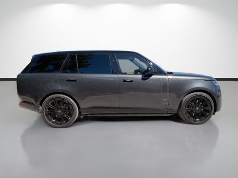 Used 2024 Land Rover Range Rover Long Wheelbase Autobiography AWD/4WD image 6
