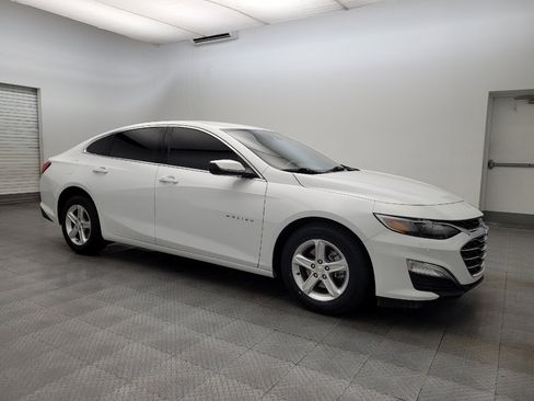 Used 2024 Chevrolet Malibu LS image 11