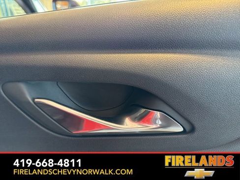 New 2025 Chevrolet Blazer LT w/ Convenience Package image 41