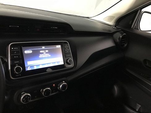 Used 2022 Nissan Kicks S FWD image 26