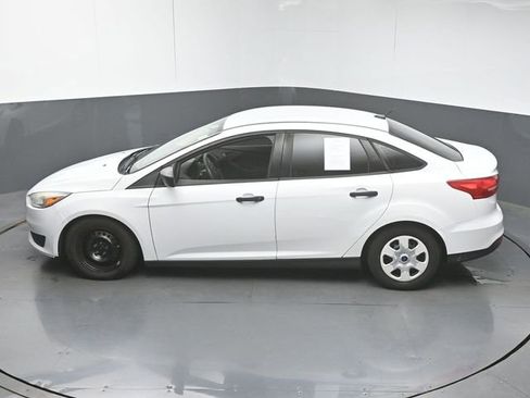 Used 2016 Ford Focus S FWD image 41