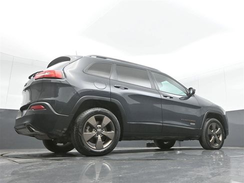 Used 2017 Jeep Cherokee 75th Anniversary image 34