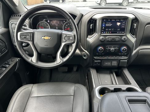 Used 2021 Chevrolet Silverado 1500 LTZ w/ LTZ Premium Package AWD/4WD image 16