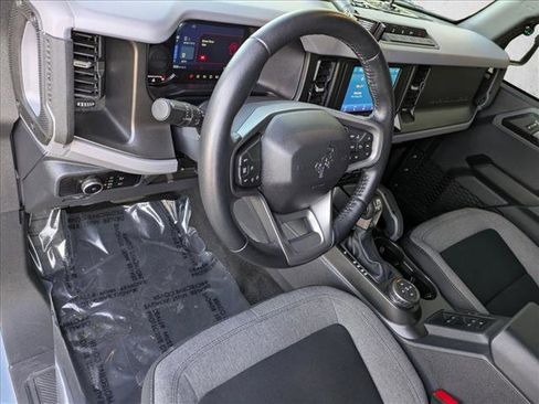 Used 2023 Ford Bronco Big Bend w/ Sasquatch Package image 10