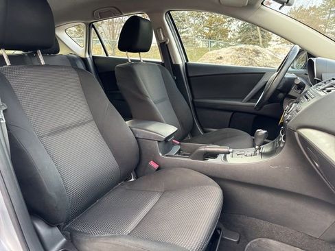 Used 2012 MAZDA MAZDA3 i Touring image 28
