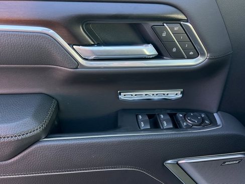 New 2026 GMC Sierra 1500 Denali w/ Technology Package image 9