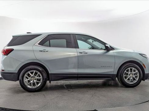 Used 2022 Chevrolet Equinox LT FWD image 9