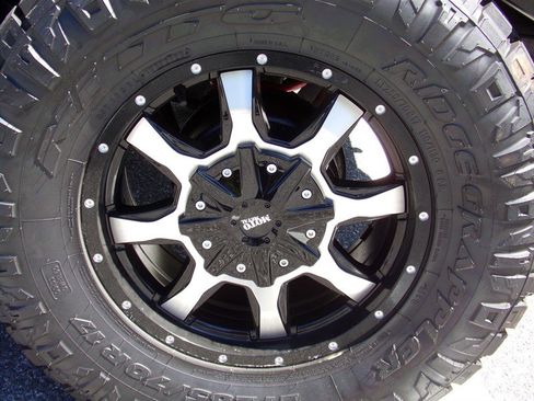 Used 2000 Jeep Wrangler Sahara image 22