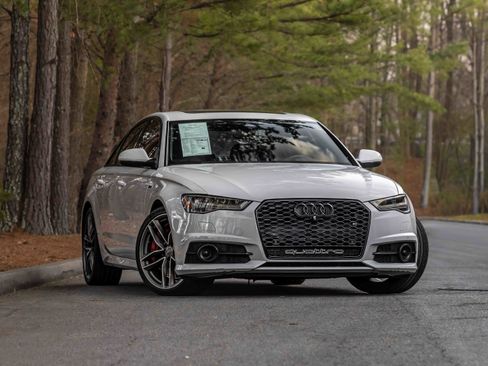 Used 2017 Audi S6 Prestige w/ S6 Sport Package image 1