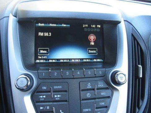 Used 2017 Chevrolet Equinox LT w/ Convenience Package image 17