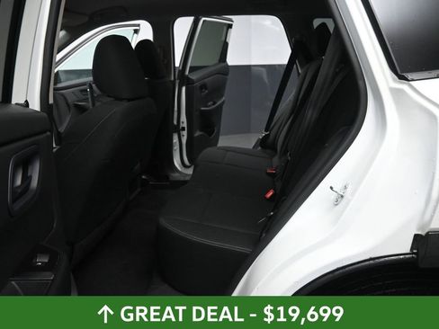 Used 2024 Nissan Rogue S AWD/4WD image 27
