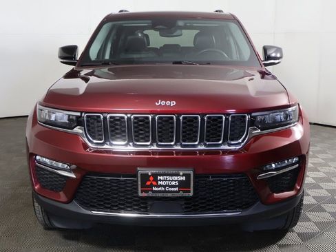 Used 2023 Jeep Grand Cherokee Limited image 12
