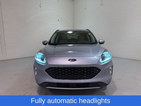 Used 2022 Ford Escape Titanium image 8