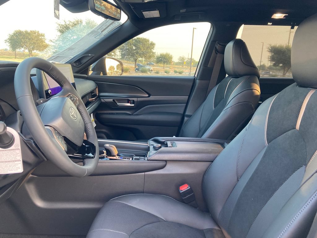 New 2026 Toyota Grand Highlander AWD Hybrid image 9