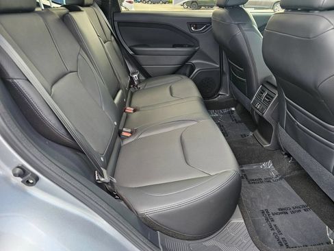 Used 2026 Subaru Forester Limited AWD/4WD image 19