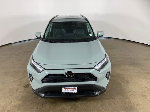 Used 2023 Toyota RAV4 XLE Premium AWD/4WD image 4