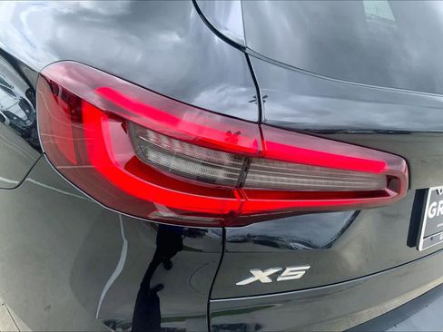 Certified 2023 BMW X5 xDrive40i w/ Premium Package image 28