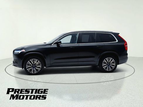 Used 2020 Volvo XC90 T6 Momentum AWD/4WD image 4