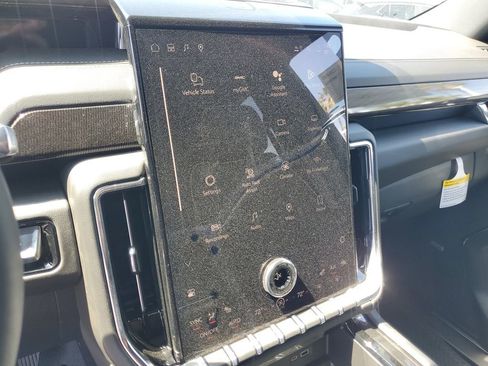 New 2026 GMC Yukon Elevation image 14