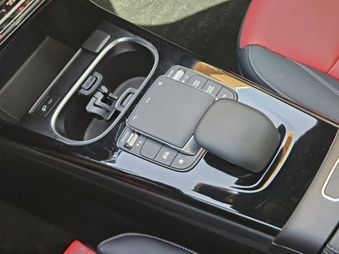 Used 2022 Mercedes-Benz A 220 image 17