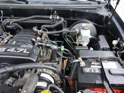 Used 2005 Toyota Tundra SR5 image 40