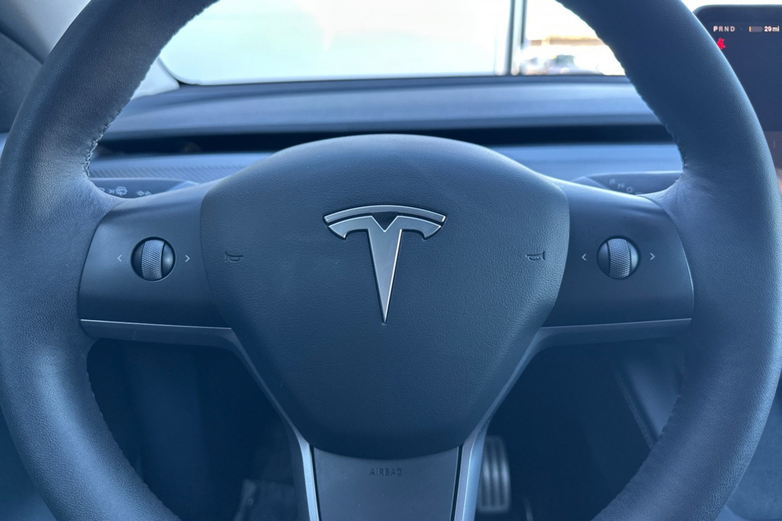 Used 2022 Tesla Model Y Performance AWD/4WD image 22