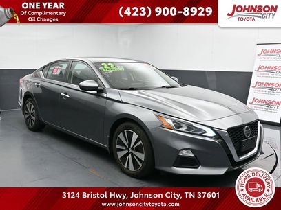 Used 2022 Nissan Altima 2.5 SV