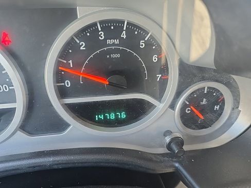 Used 2010 Jeep Wrangler Sport AWD/4WD image 7