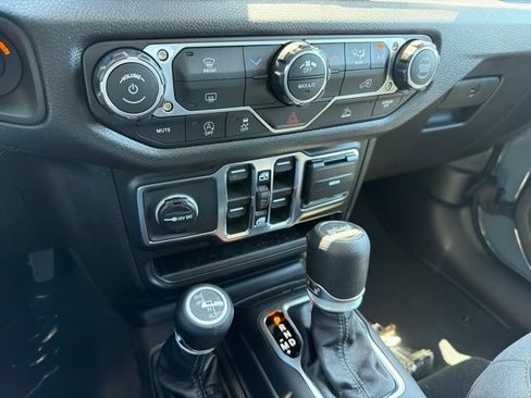 New 2026 Jeep Wrangler Unlimited Sport AWD/4WD image 17